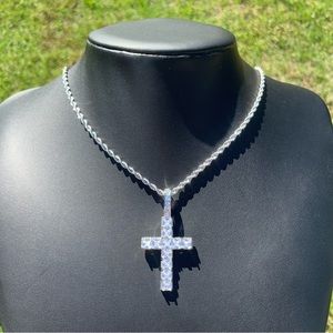 14k White Gold Plated Iced Cross Pendant With Rope Chain Men’s Women’s